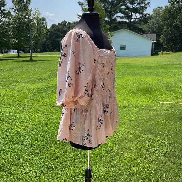 A.N.A Women’s Floral Print Top - Picture 3 of 4